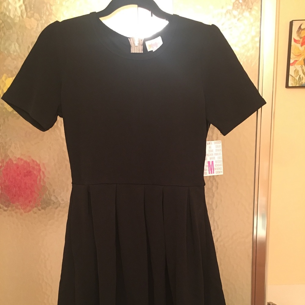 Lularoe Solid Black Amelia